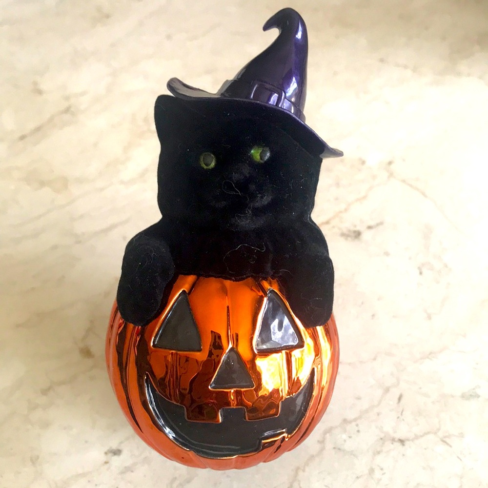 NWT Wallflowers fragrance plug in black cat pumpkin Halloween Bath Bodyworks